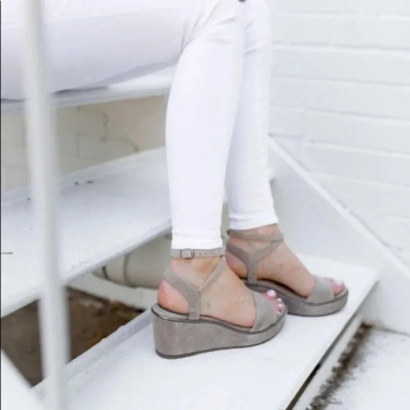 KLIK Desert Sashi Kid Suede Platform Sandal - Picture 13 of 13